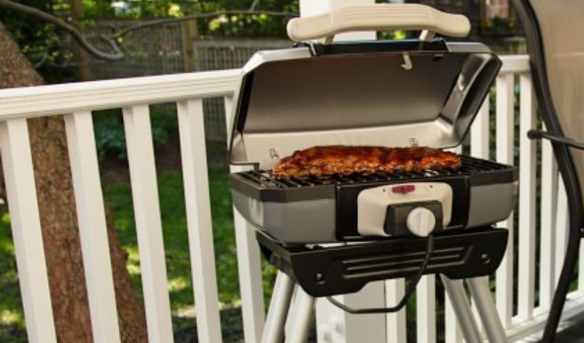 How To Clean An Outdoor Electric Grill