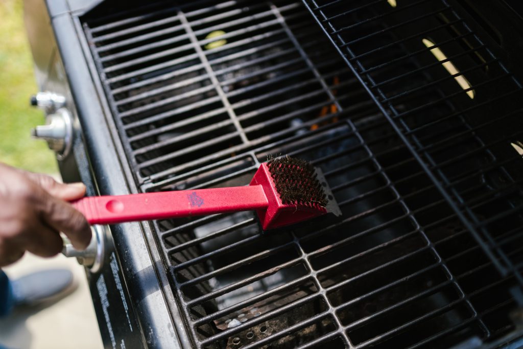 Things-You-Need-To-Clean-Your-Charcoal-Grill