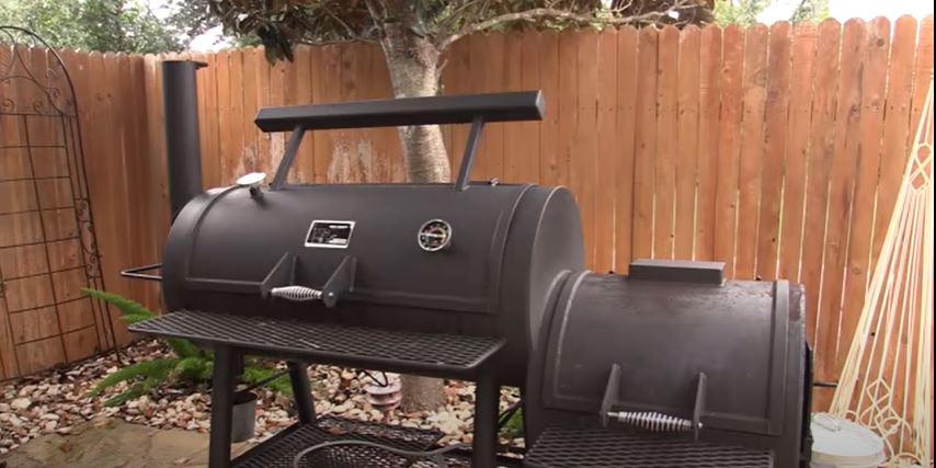 What Is A Reverse Flow Smoker?