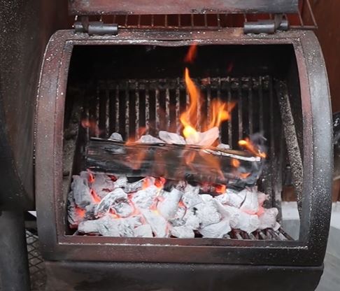 How-To-Maintain-Heat-In-Offset-Smoker